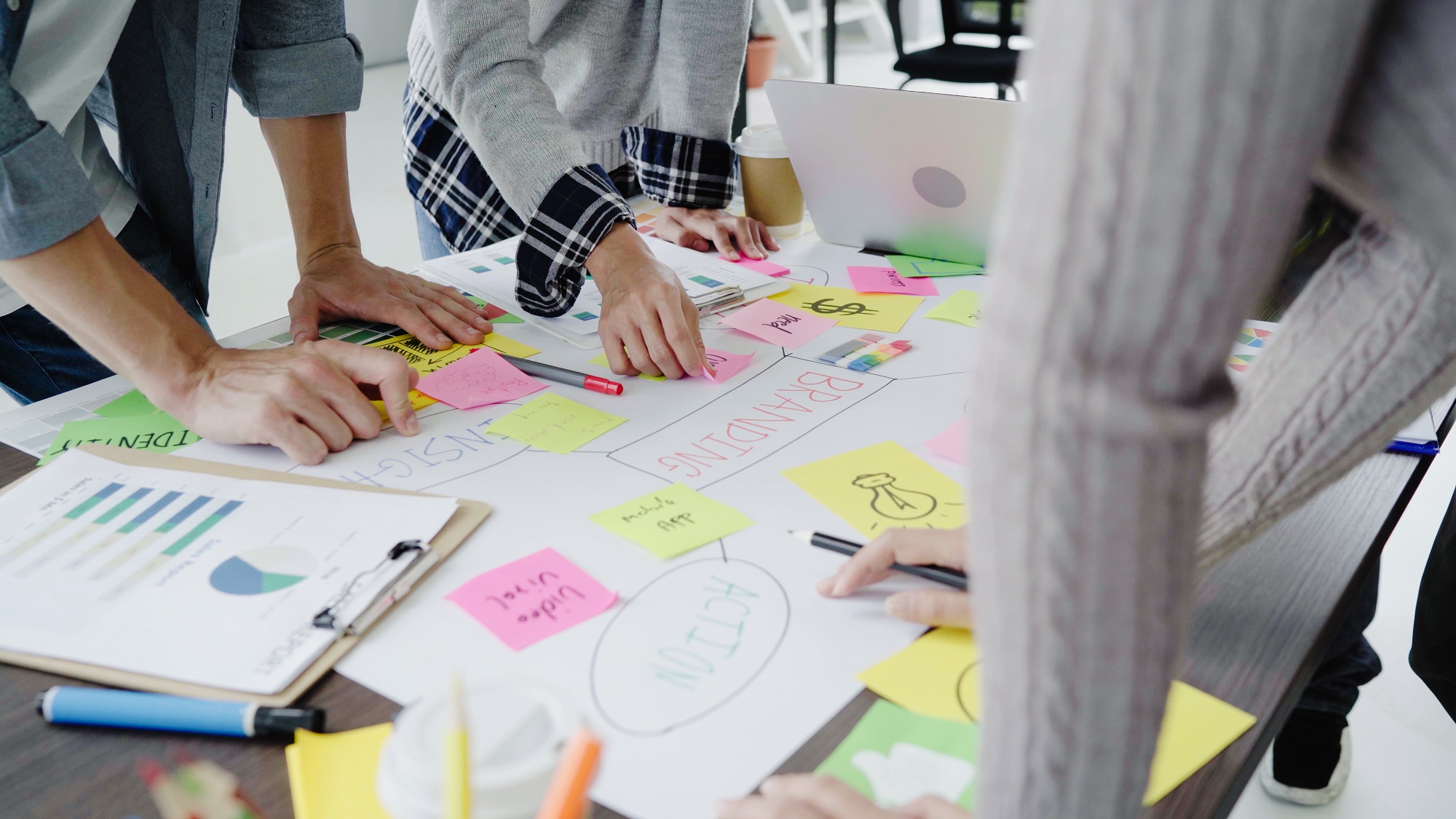 People discussing ideas in the office